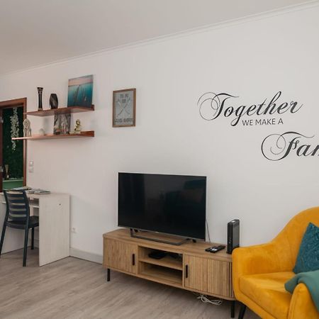 Family Friendly Azorean Apartment ポンタ・デルガダ エクステリア 写真