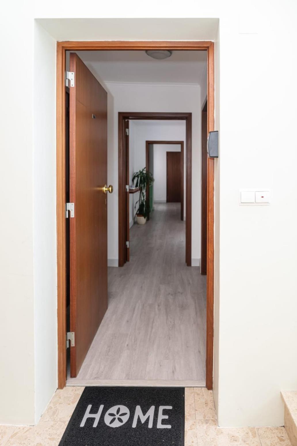 Family Friendly Azorean Apartment ポンタ・デルガダ エクステリア 写真