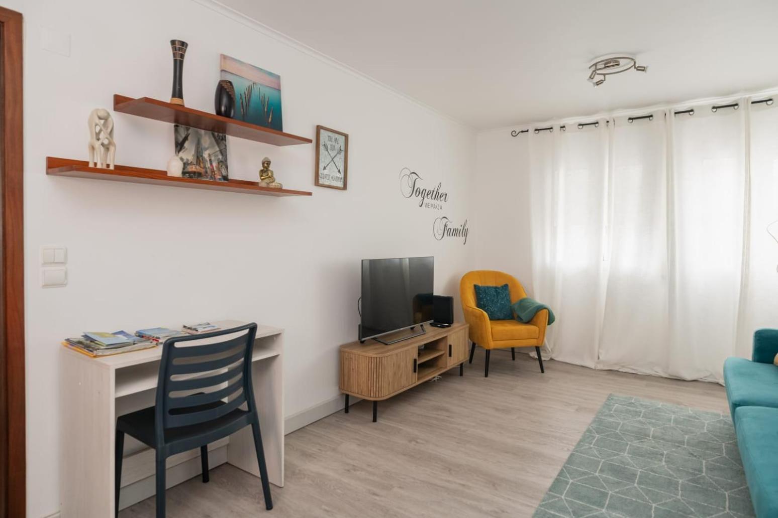 Family Friendly Azorean Apartment ポンタ・デルガダ エクステリア 写真
